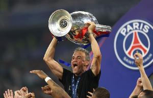 华体会赛事中心-恩里克是否能与安帅&amp;瓜穆相提并论？杰拉德：答案是肯定的