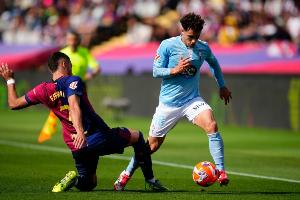 华体会中国入口-杜兰：很少有球队能够打进巴萨3球，我们应该为自己感到骄傲