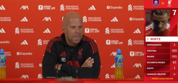 华体会官网平台-斯洛特谈基耶萨落选欧冠名单：他不满但是理解，这些天很努力训练